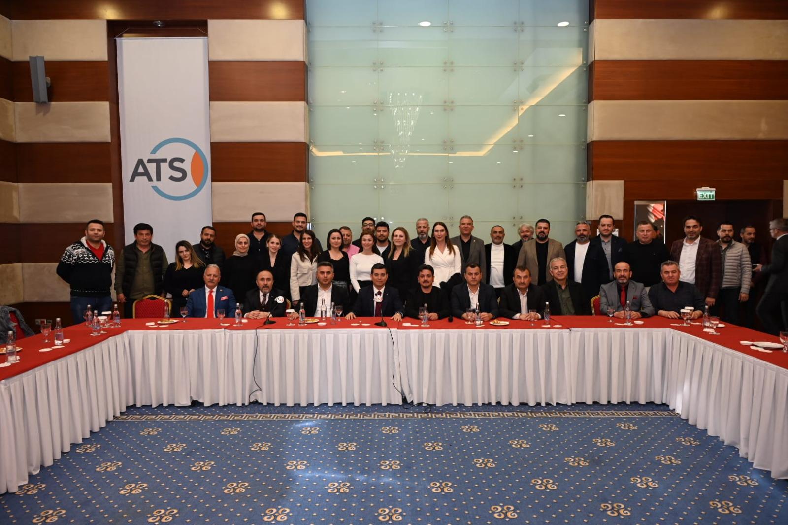 Tutuncu Antalya Icin Aci Bir Tablo Trafik 2