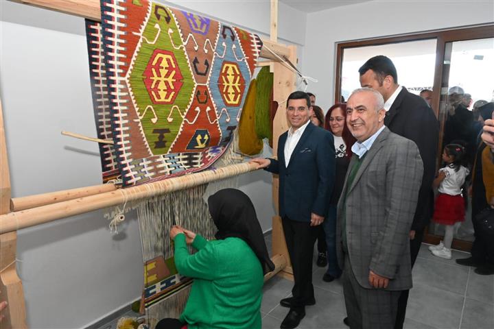 Tutuncu, Kasta 9 (Small)