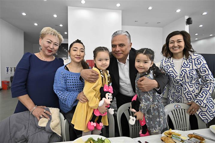 Umit Uysal Türkü (2)