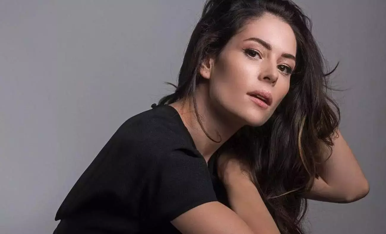 Yıldız Çağrı Atiksoy Diziden Ayriliyor