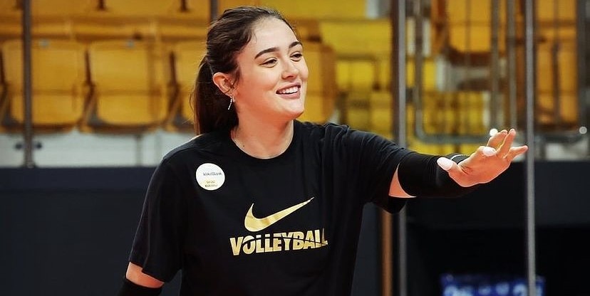 Zehra Gunes Sac Rengini Mi Degistirdi Resim.jpeg