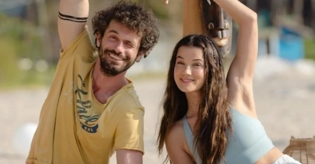 Pinar Deniz Ile Sevgilisi Yigit Kirazci