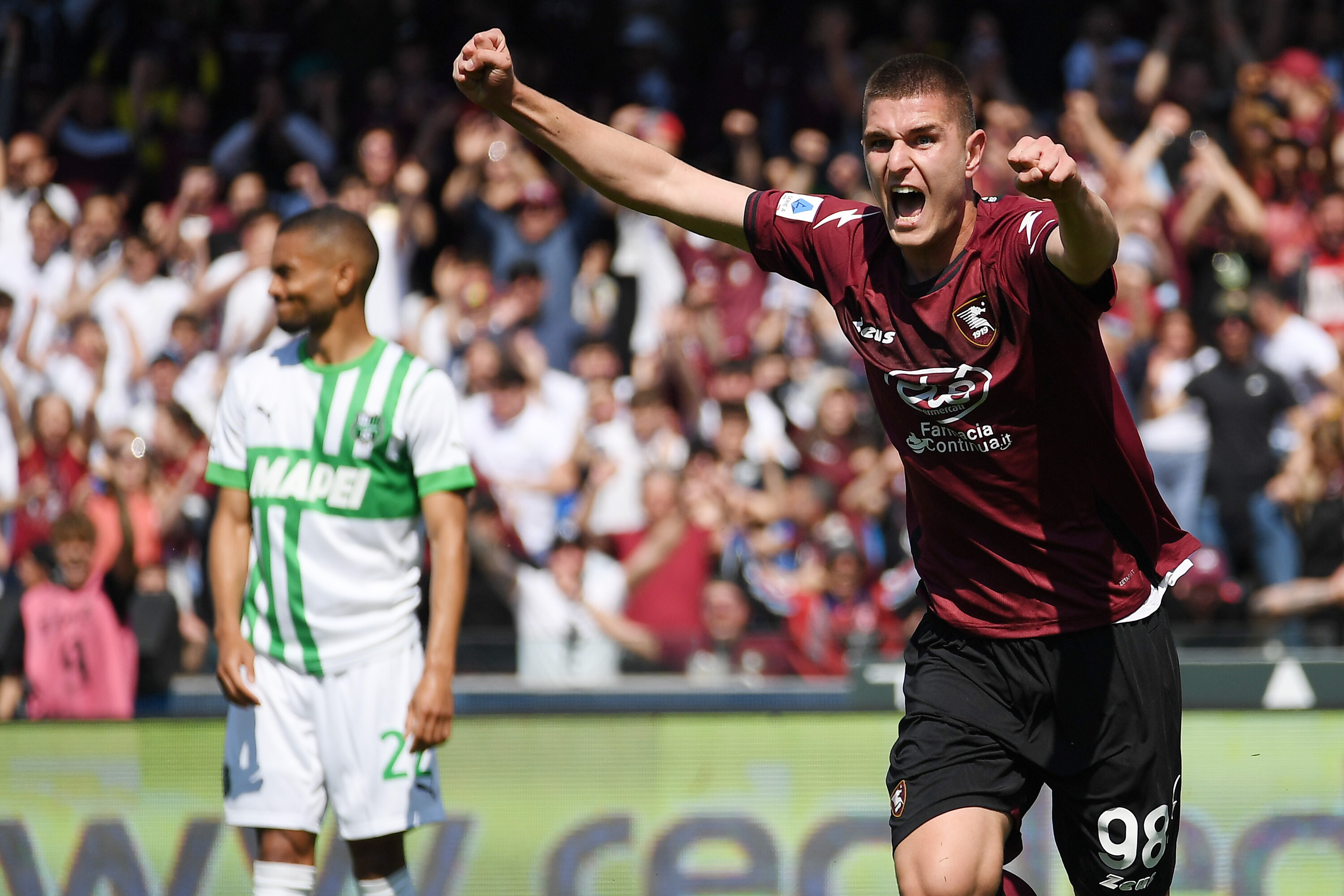 143518346 8Add85F1 C1A3 4217 B56C F2115B696198