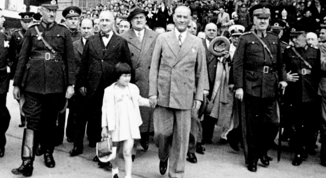 23 Nisan Ulusal Egemenlik Ve Cocuk Bayraminin