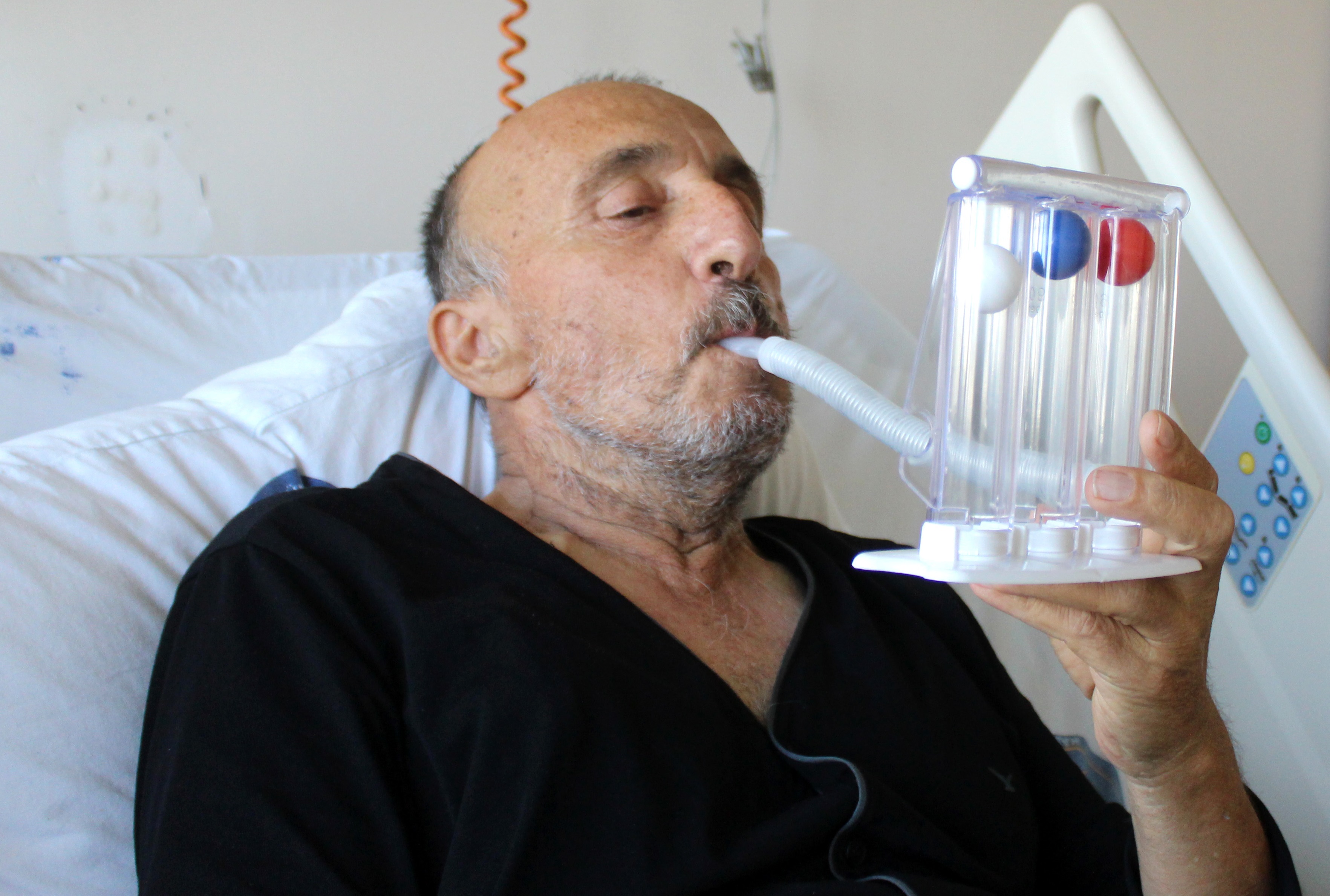 30 Yillik Esinin Bobregiyle Yasama Tutu 38417 (1)