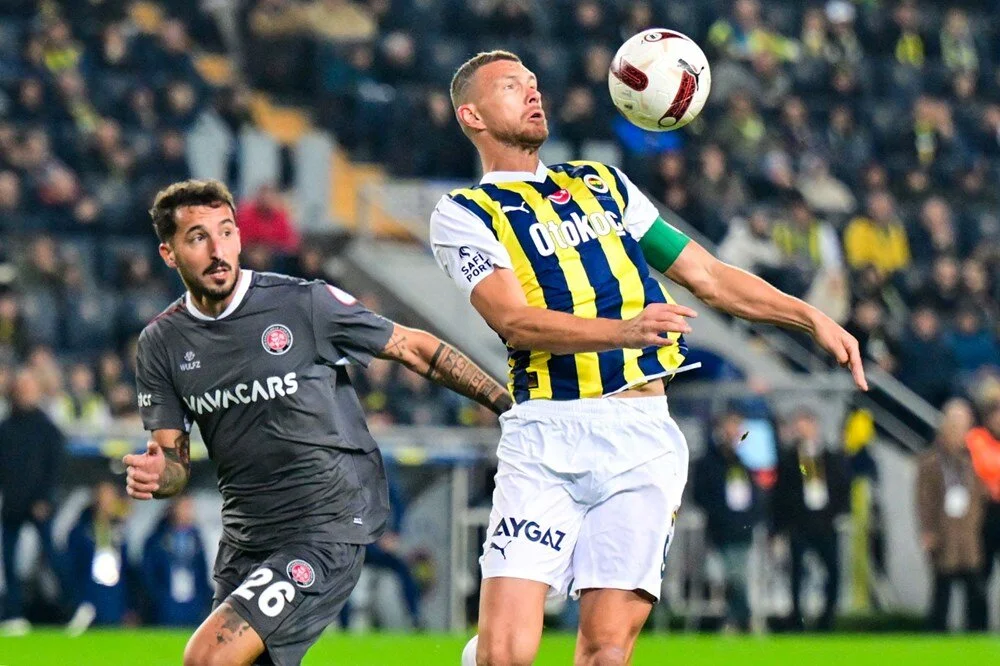 4 M S Voo Wu E64 I F Q 78 L Q