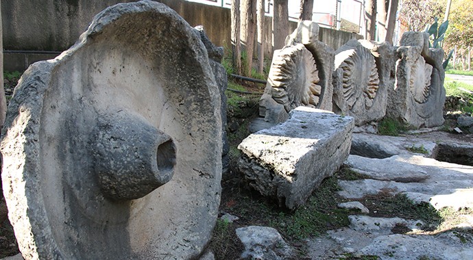 antik kalıntı düden selale