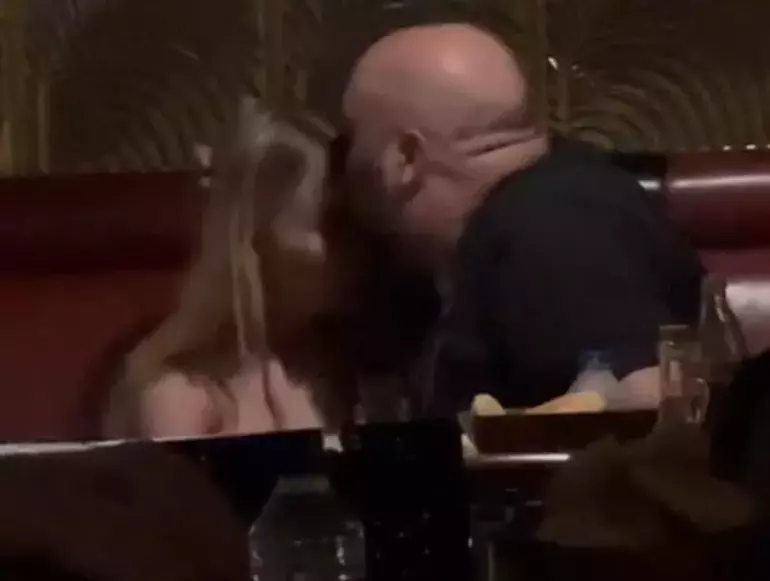 660E47646534697D9D1869A2