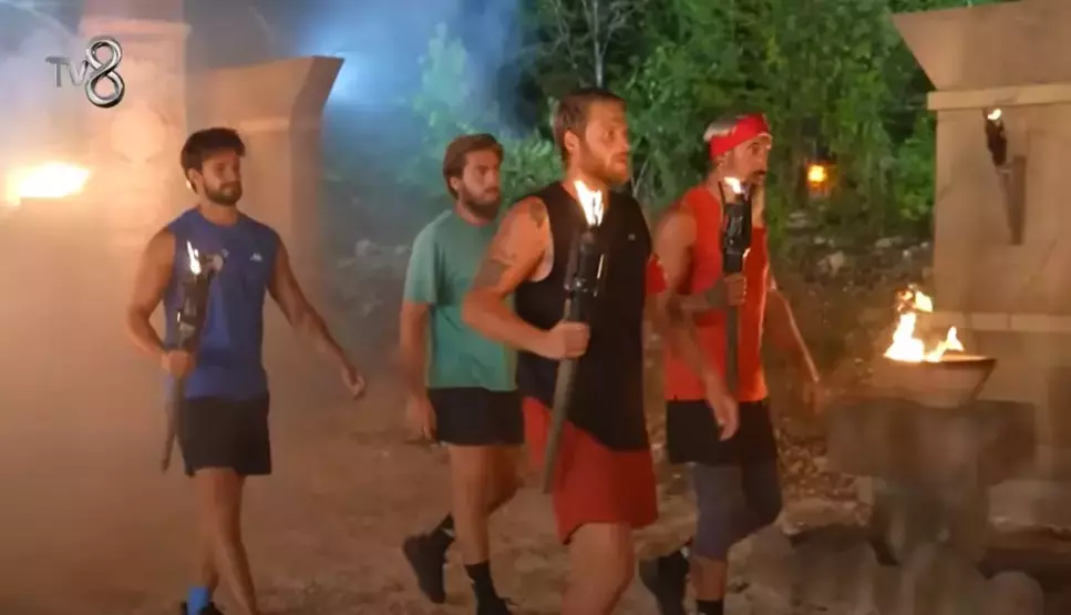 662003B083054C77Ec179549