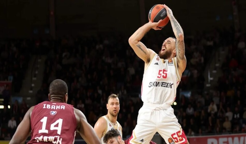 7C64885B Mike James Monaco Bayern 950X481