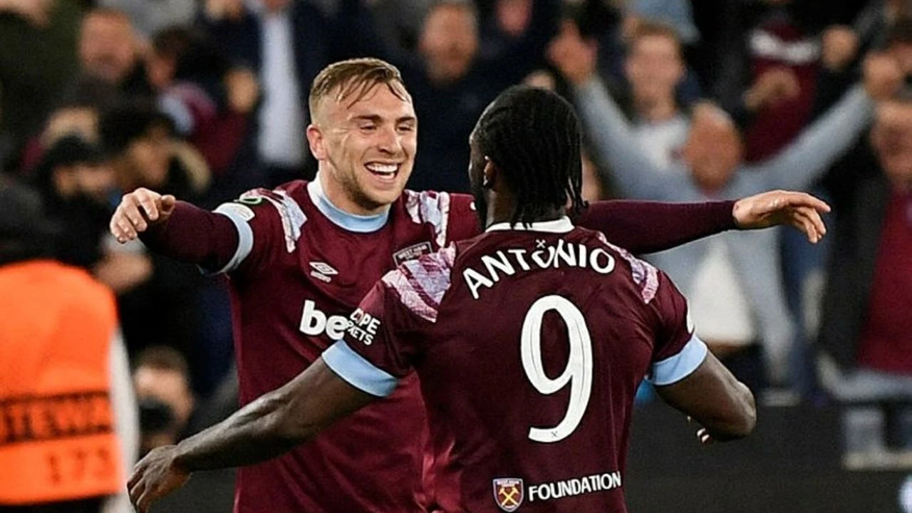 836X530 West Ham United 2 1 Az Alkmaar Mac Sonucu Ozet 1683838464181