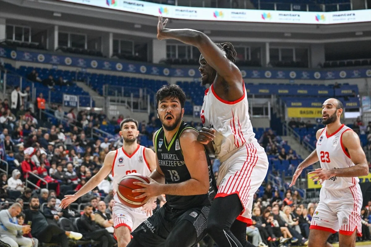 Aa 20240105 33362980 33362977 Bahcesehir Koleji Yukatel Merkezefendi Belediyesi Basket 1