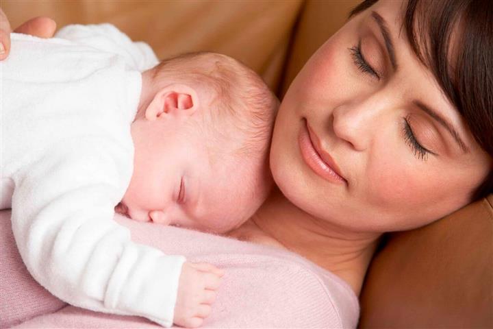 Anne Bebek Uyku (Small)