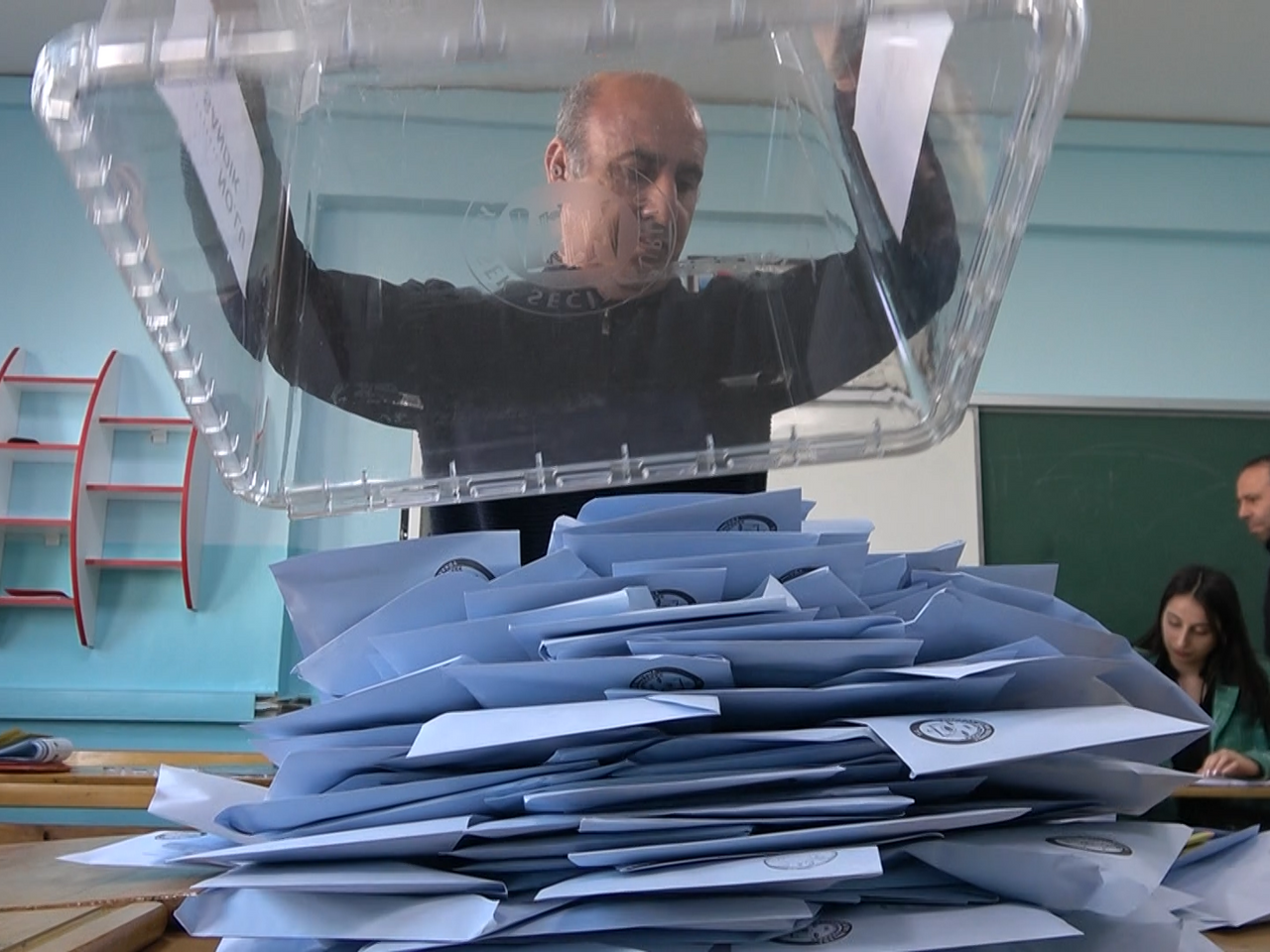 Ardahanda Secim Tekrarlanacak