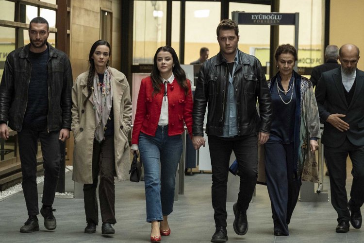 Ates Kuslari Oyuncu Kadrosu