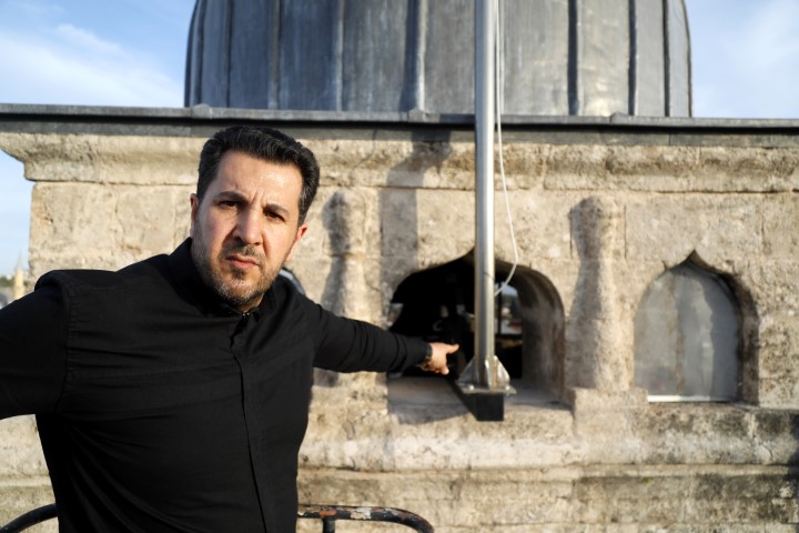 Bayrak Saat Kulesine Zarar Veriyor Ra 46619 (1) (Small)