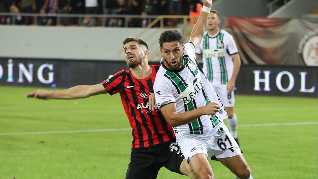 Boluspordan Sakaryaspora Transfer Olmuslardi Eski Takimlarina Karsi Forma Giyecekler 1 1280X720