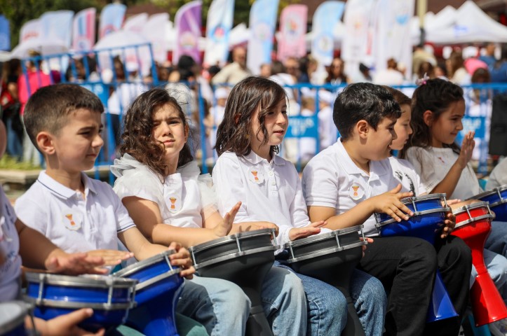 Cam Piramit’te Coskulu Bayram Kutlamasi 43824 (2) (Small)