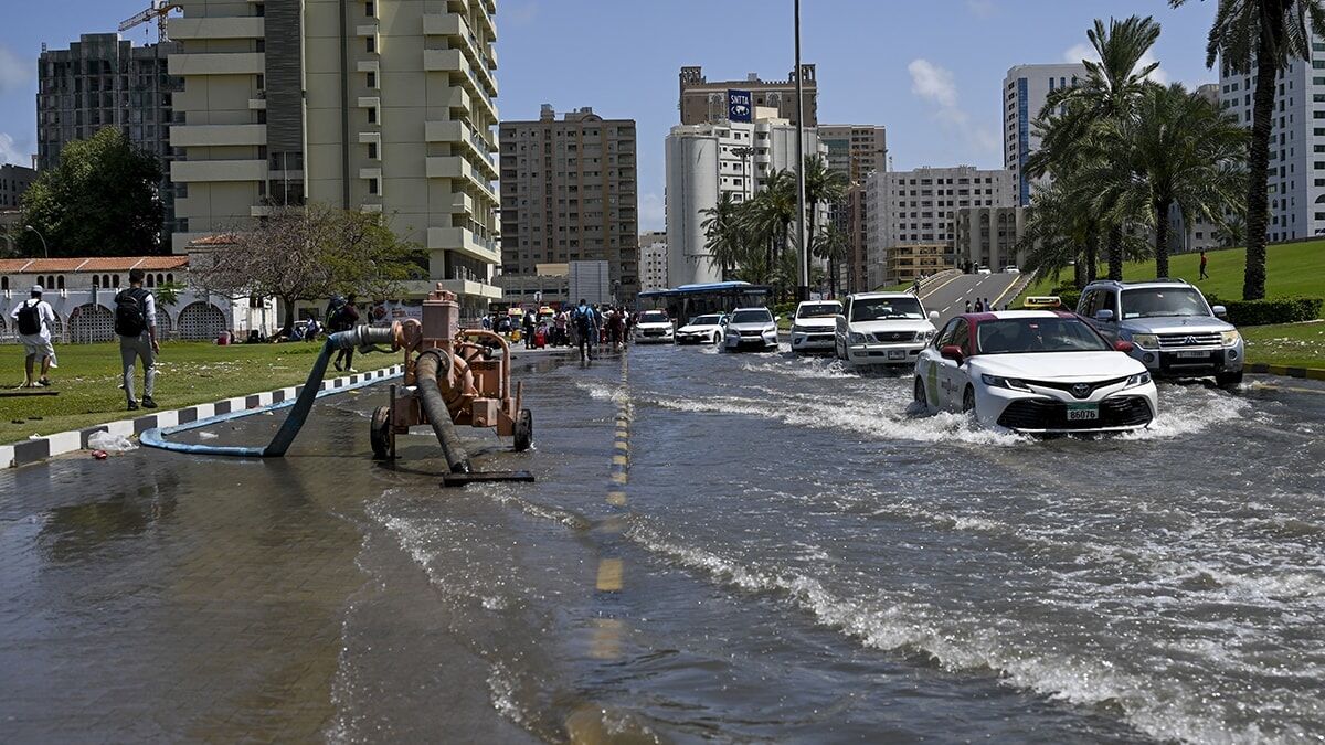 Dubai Yapay Yagmur Sele Neden Oldu