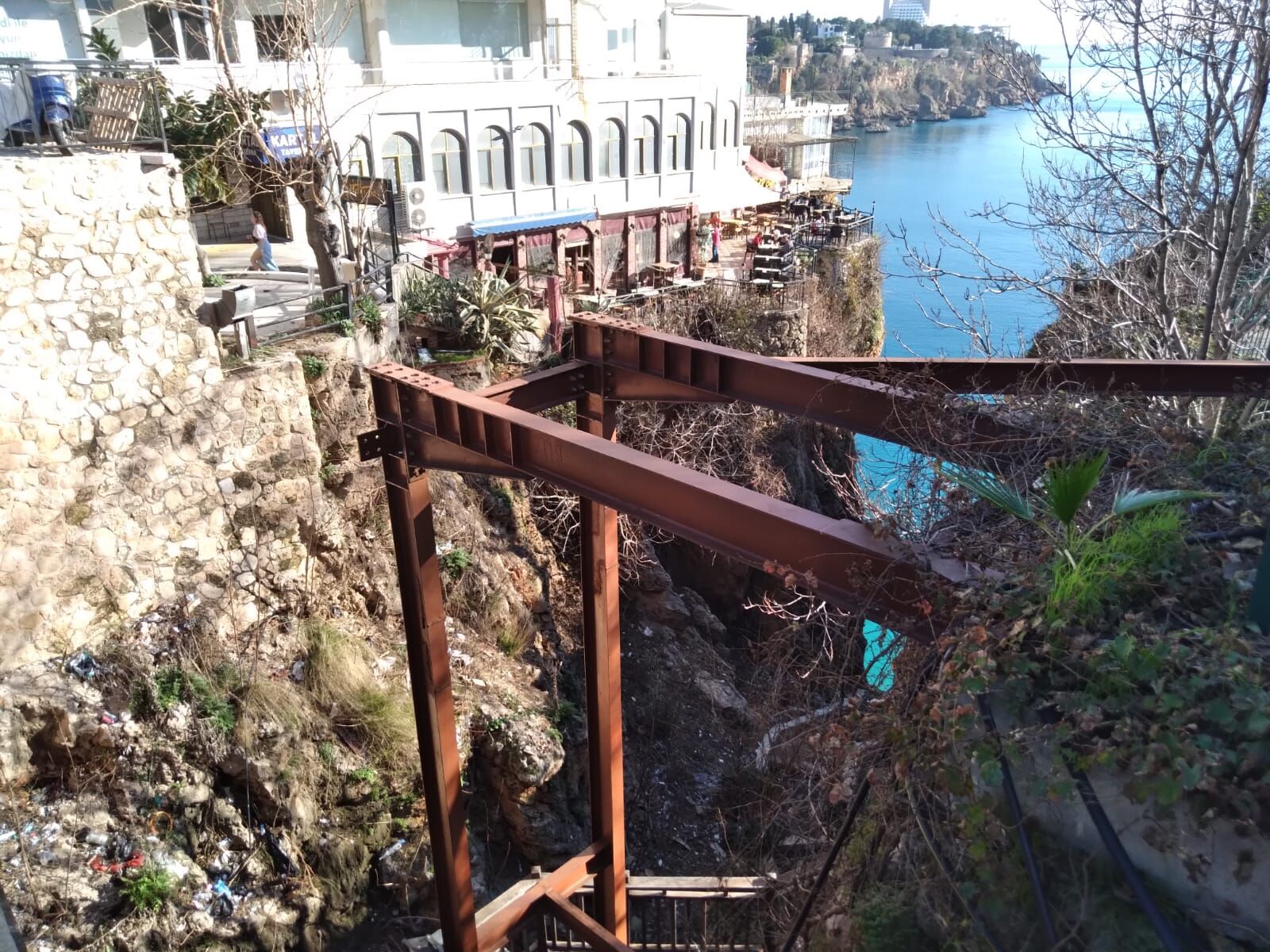 F85A01B4 4868 4484 Ba8F 563968434908