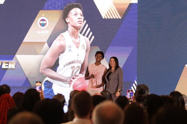 Fiba Kadınlar Euroleague'de Odul