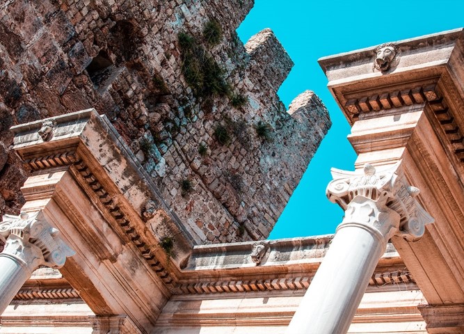 Hadrian Kapı Roma (Small)