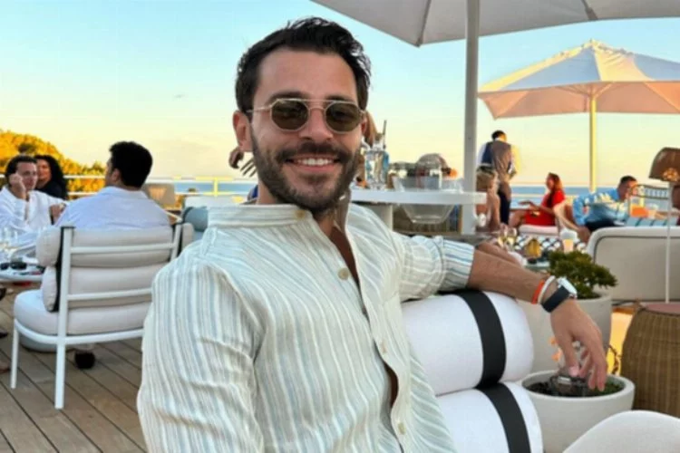 Hakan Sabanci Tatilden Yalniz Dondu 1688982953 281 X750