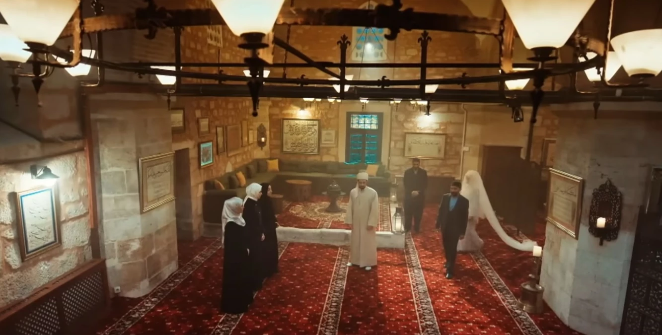 Kizil Goncalar Nerede Cekiliyor Kizil Goncalar 16691558 5821 Amp