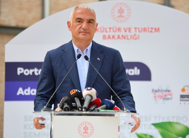 Kultur Ve Turizm Bakani Mehmet Nuri Ersoy (Small)