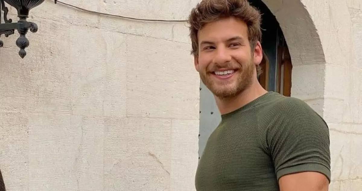 Mustafa Mert Koc Sevgilisi Var Mi