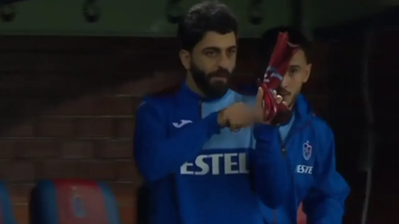 O Nasil Hareket Umut Bozokun Uygunsuz Hareketi Sosyal Medyada Viral Oldu 9