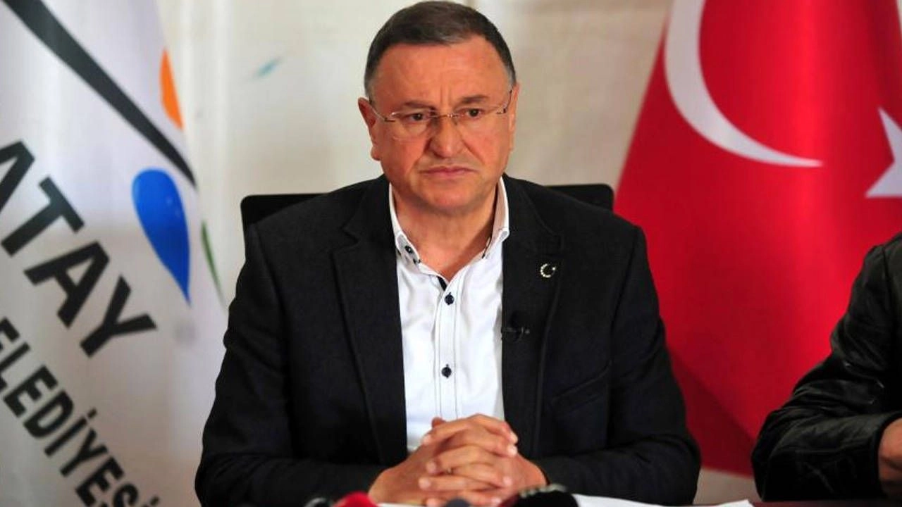 Protesto Edilen Lutfu Savas Tan Aciklama