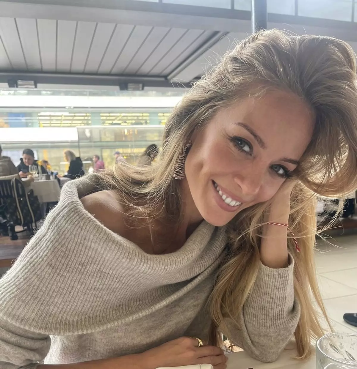 S 0D8F30566B59C41A58E370Eea822Eee04462E0A9.Jpg