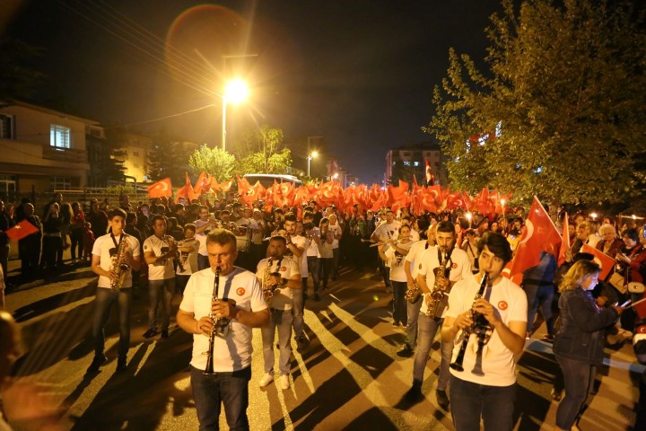 19Mayıs 1 (Small)