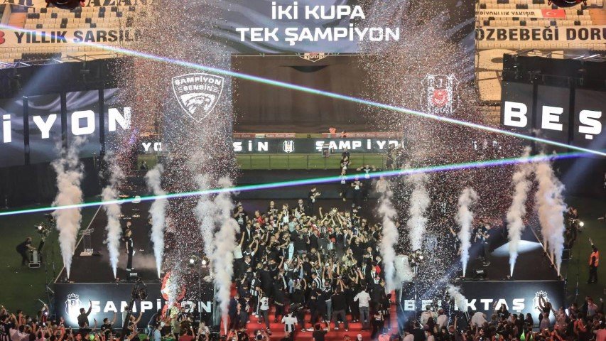 6263Fd33 A199 4F09 B843 2490Bf7E2809 (Small)