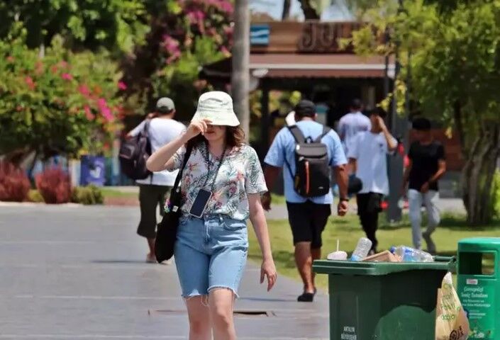 64B297B7C062E3E0Ebe47421 (Small)