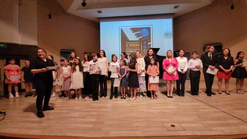 Akdeni̇z Üni̇pi̇yano (1)