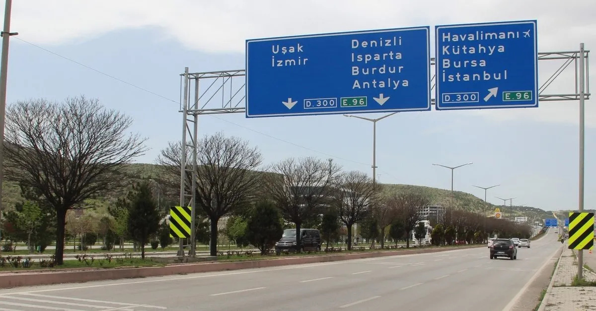 Antalya Izmir Arasi Kac Km 5