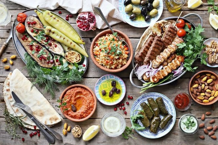 Antalyanin Yoresel Yemekleri Kapak Foto (Small)