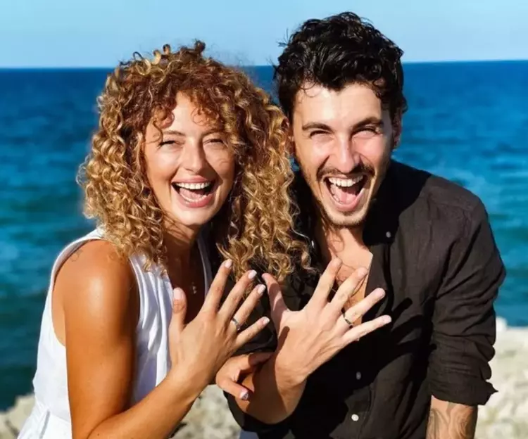 Bertan Asllani Kimdir 11