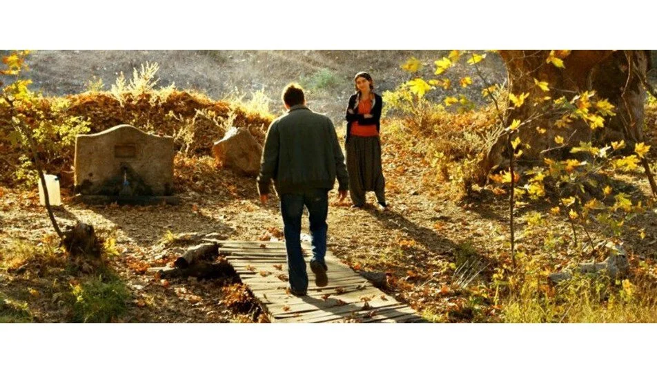 hazar ergüçlü ahlat agacı