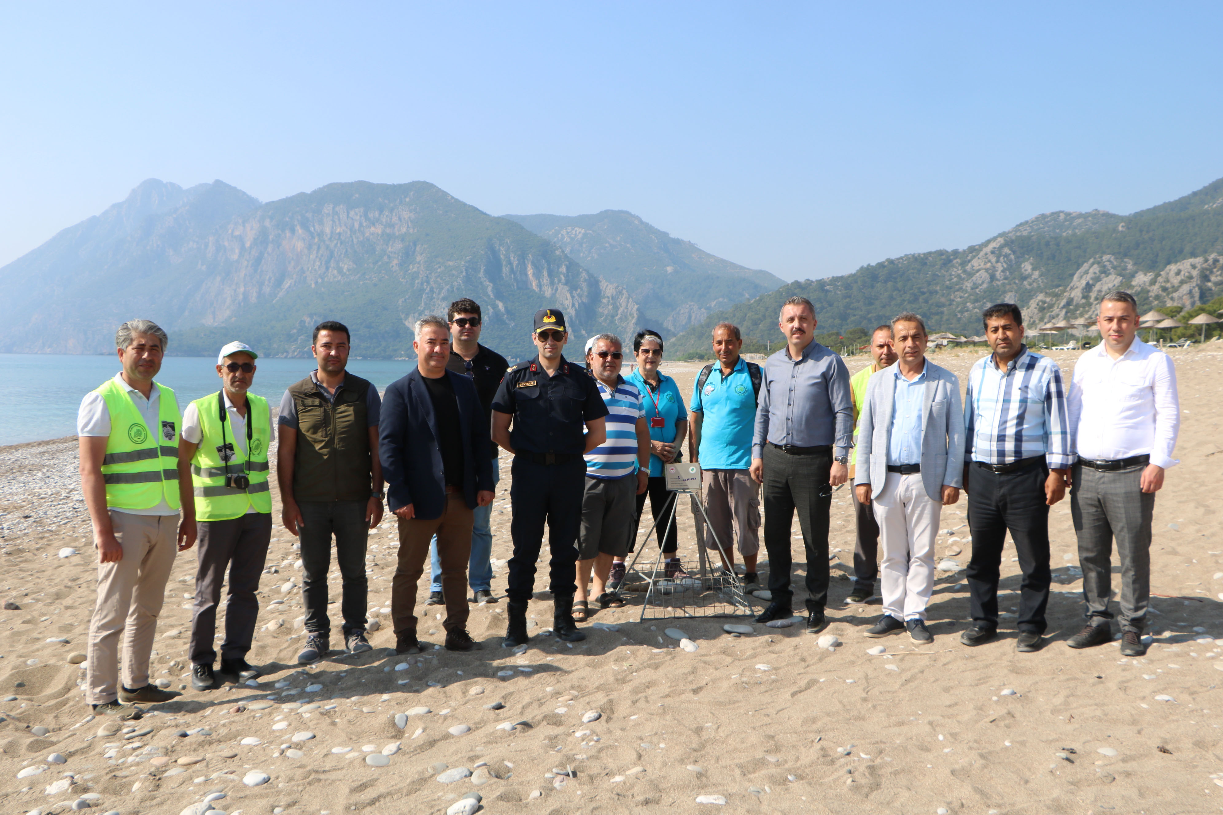 C I R A L I D A C A R E T T A C A R E T T A S E Z O N U 1 A Y E R 48152