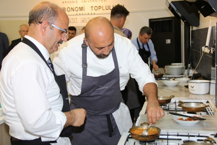 Img 4342 1575X1050 (Small)