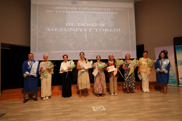 Img 4919 1349X899 (Small)