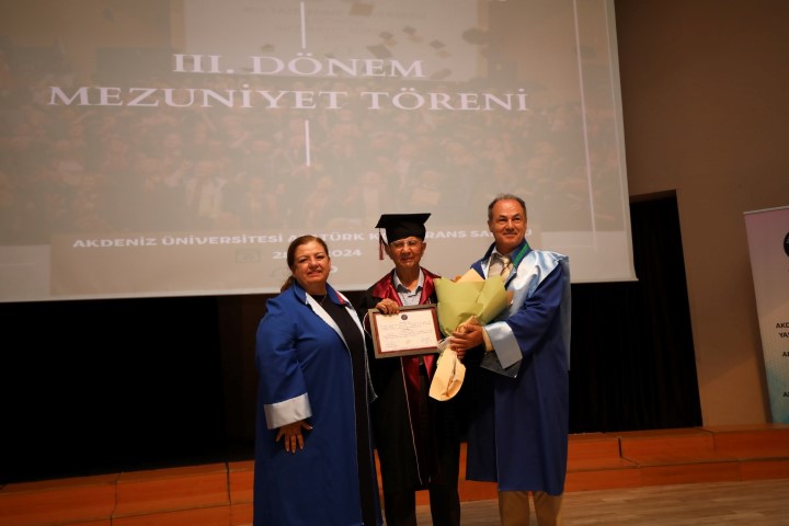 Img 5047 1349X899 (Small)