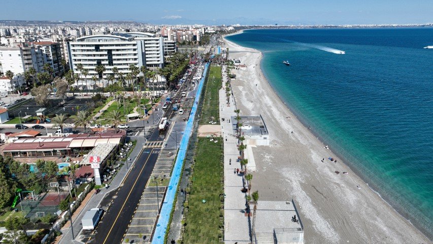 Konyaalti Plaji Avrupa (Small)