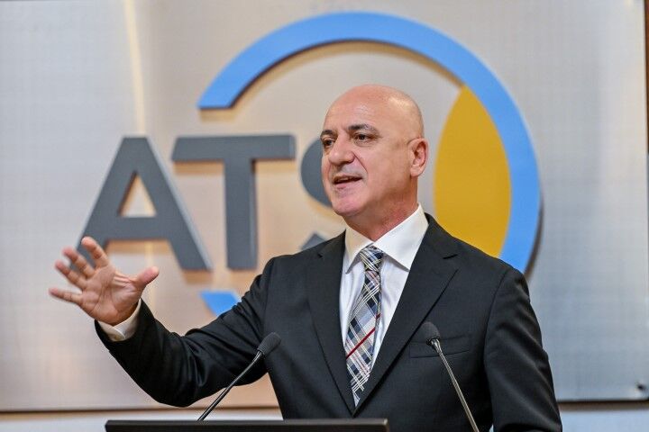 Ni̇san Mecli̇si̇ (19) (Small)