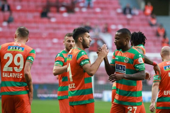 Photo Img1197C6F7 (Small)