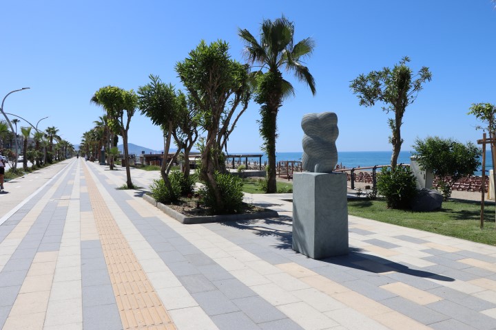 Tas Heykel Sempozyumu (Small)