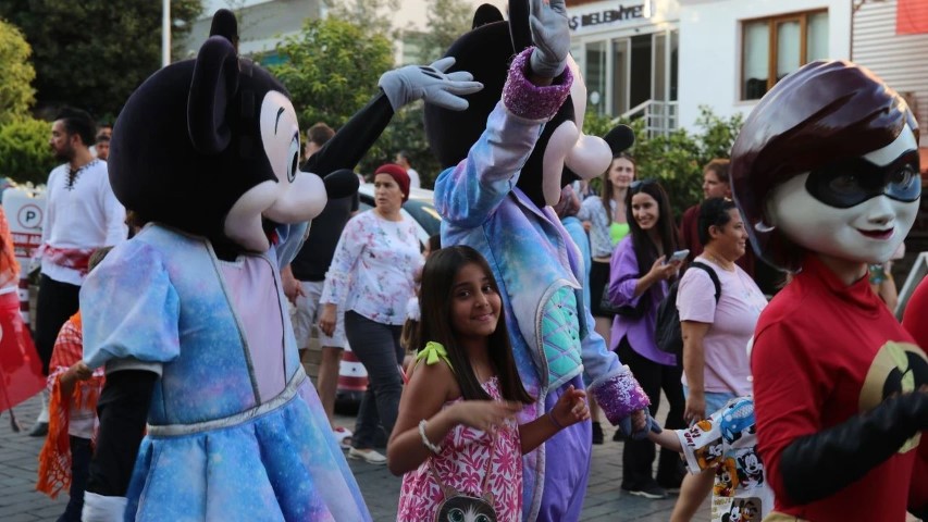 25. Uluslararası Likya Kaş Kültür Ve Sanat Festivali (1) (Small) (2)